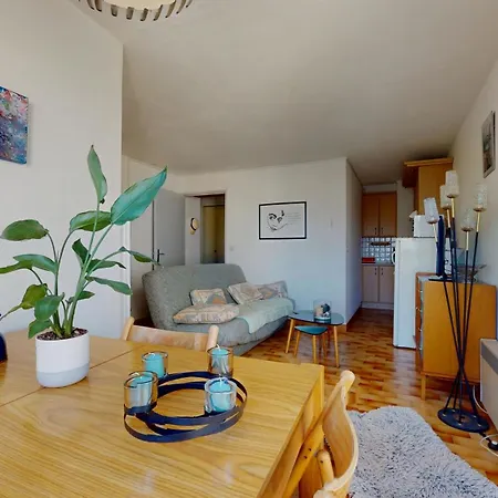 דירה Beau Studio, Plage, Port.
